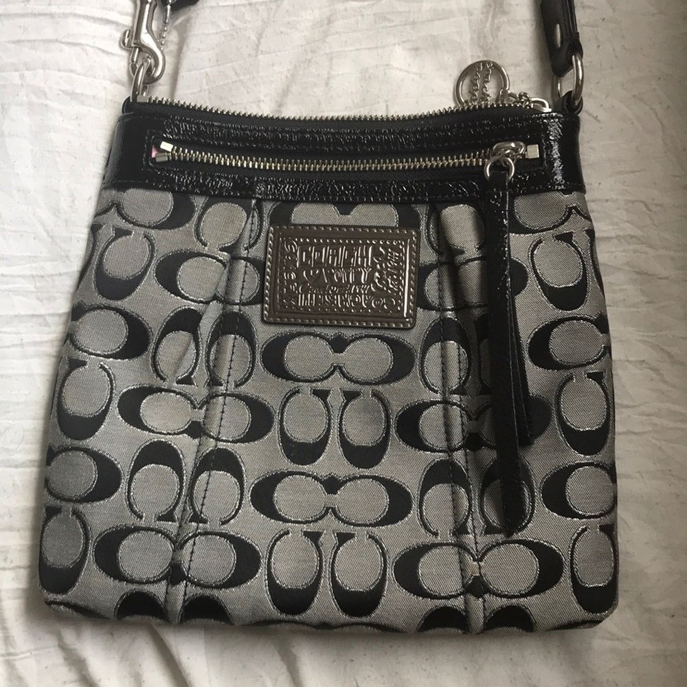 Coach Crossbody Purse: Poppy Love Edition